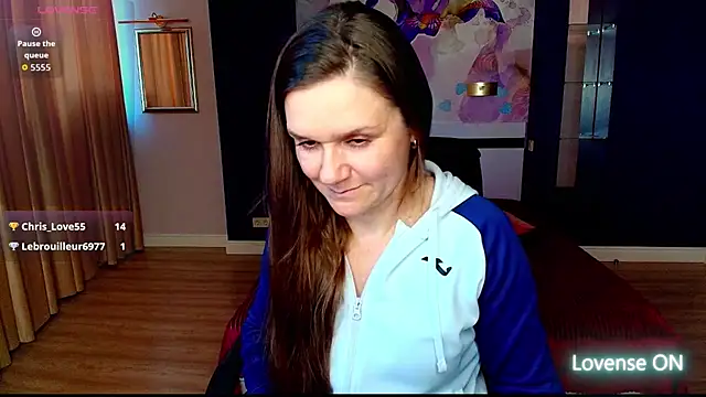 AriaGray online show from March 7, 8:43 am