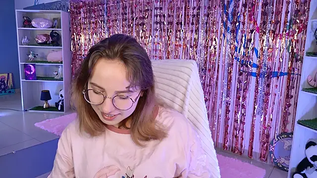 JasmineMilko online show from March 9, 5:10 am