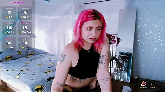 candy lina online show from May 4, 9:35 am
