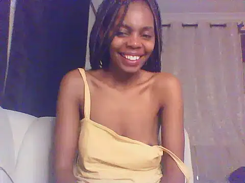 sweetanabella4 online show from May 17, 5:45 pm