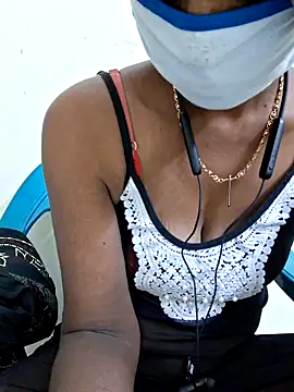 Tamil--Rani online show from December 18, 3:28 pm