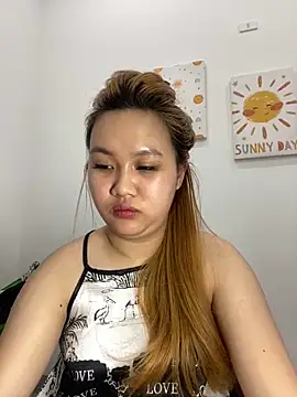 Odette68 online show from March 27, 5:42 am