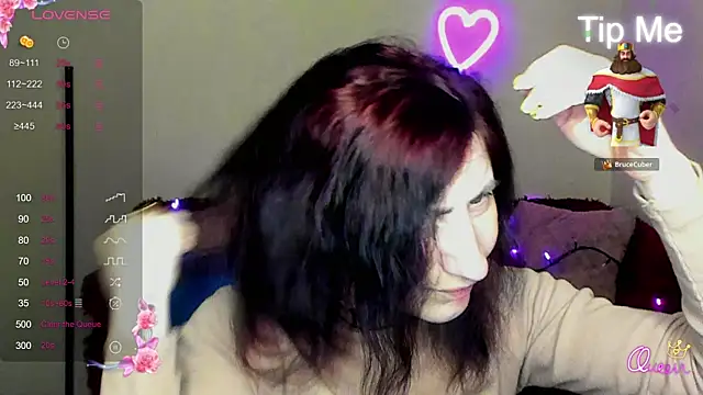 Muse kitty jenia online show from April 1, 5:32 pm