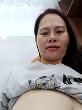 Baby-ladyass20 online show from March 29, 2:21 am