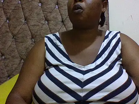 zoey10 online show from March 24, 7:19 pm