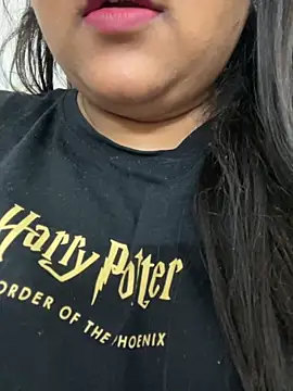 smile pretty online show from October 6, 7:18 pm