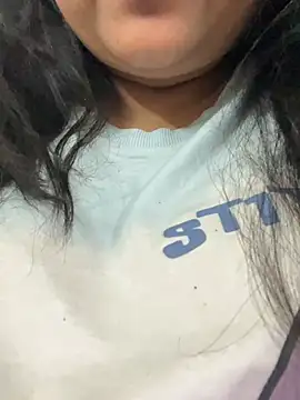 smile pretty online show from February 5, 7:17 pm