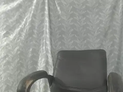cute-priy online show from July 17, 11:03 am