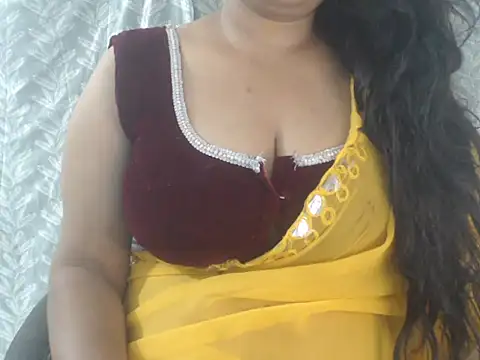 cute-priy online show from July 20, 4:59 am