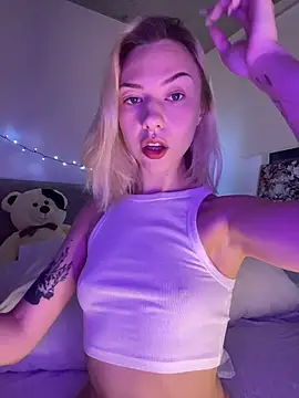  urbestie  online show from June 11, 10:39 pm