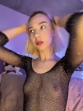  urbestie  online show from March 25, 10:56 pm