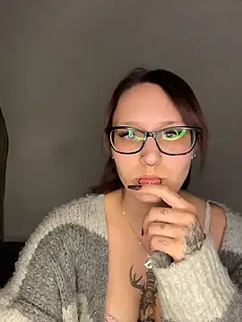 TheRealNyxa online show from April 15, 7:58 pm