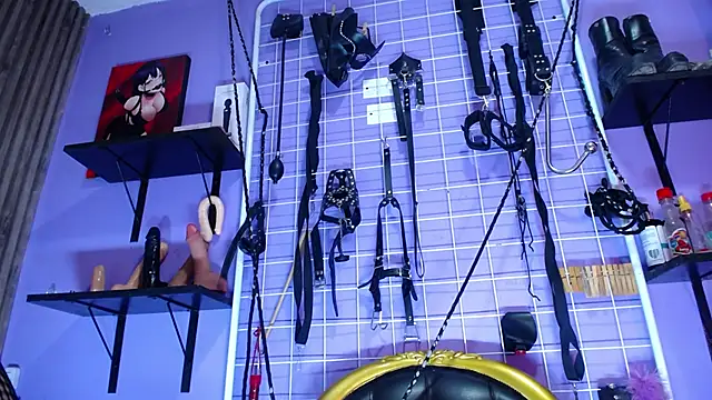  candy bdsm  online show from April 15, 7:58 pm