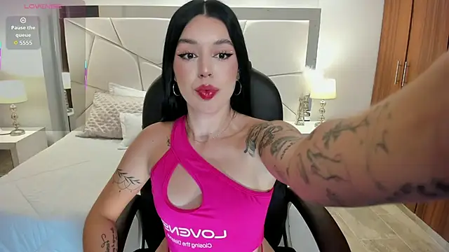 zoee jackson online show from May 28, 7:23 pm
