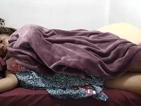 Bustyslave48 online show from May 29, 2:31 am