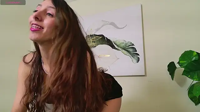 luna willians online show from April 16, 9:39 pm