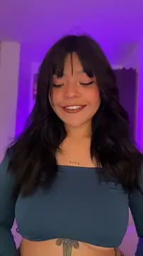 Ashley Chriss online show from May 17, 6:45 am