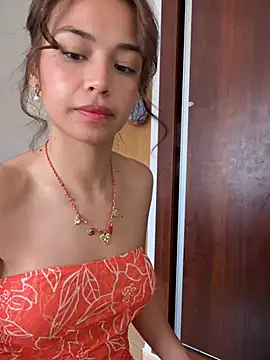 Adriennesexxx online show from June 25, 10:08 am