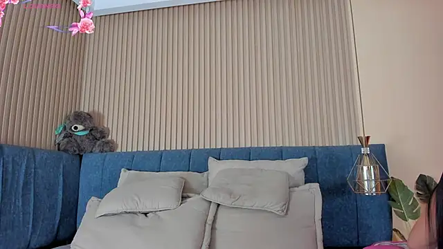 kathecute   online show from March 5, 1:56 am