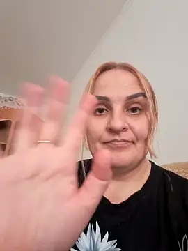 Malichkaanna30 online show from March 13, 1:23 pm