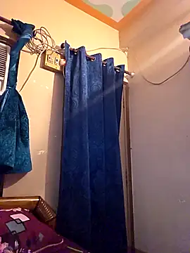 Hot Queen77 online show from April 18, 5:15 pm