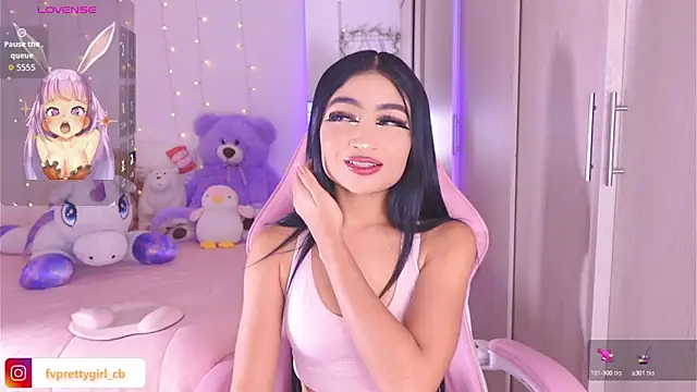 urfavprettygirl online show from March 6, 11:49 am