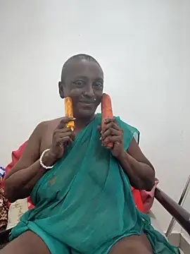 mamakarma1403 online show from May 27, 1:57 am