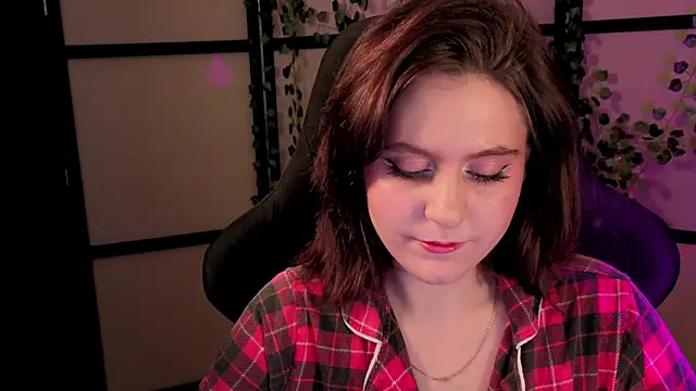 Diana Flower online show from March 21, 10:09 am