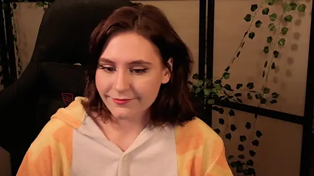 Diana Flower online show from February 13, 11:45 am