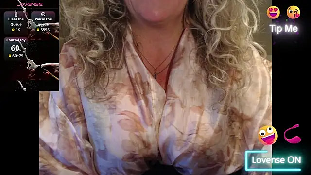 JenniLowen online show from April 7, 8:05 am