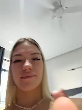 -Sexy Barbie- online show from November 24, 7:54 am