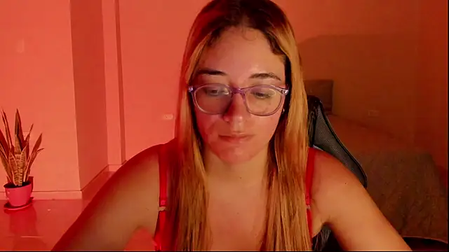 atenas 05  online show from March 8, 9:24 am