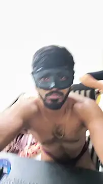 NAUGHTY INDIAN COUPLE online show from January 11, 12:32 pm