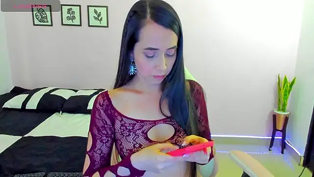 sophie pazz online show from March 9, 10:35 pm