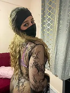 mari layali online show from May 10, 11:40 pm