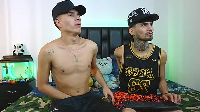 Brutal Sex Fucking online show from April 14, 2:33 am