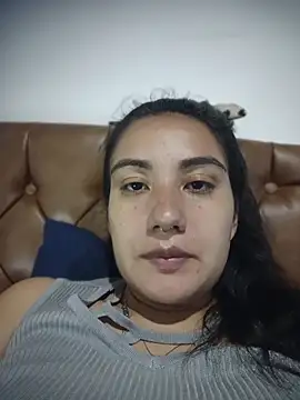 Hellen Alex online show from April 21, 2:13 pm