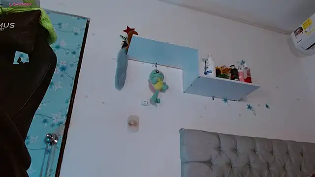 miss valery2 online show from December 15, 5:34 am