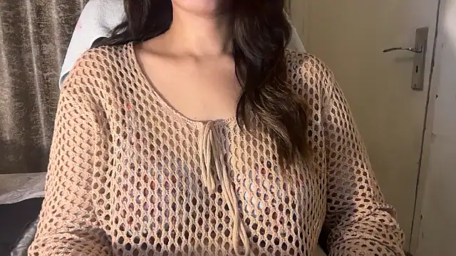 Cupid of Hearts online show from April 3, 11:14 pm