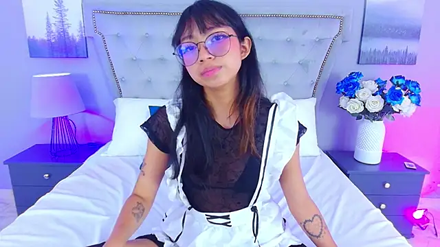 Yommi Winx online show from September 11, 10:43 pm