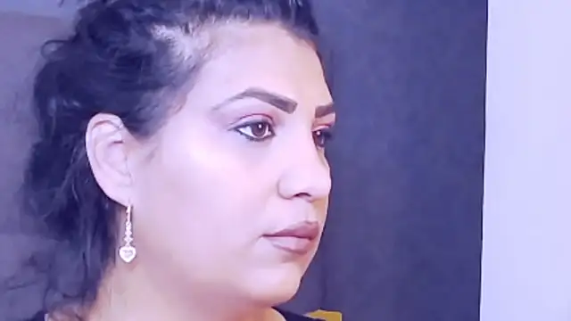 AmyCubes online show from May 27, 5:26 am