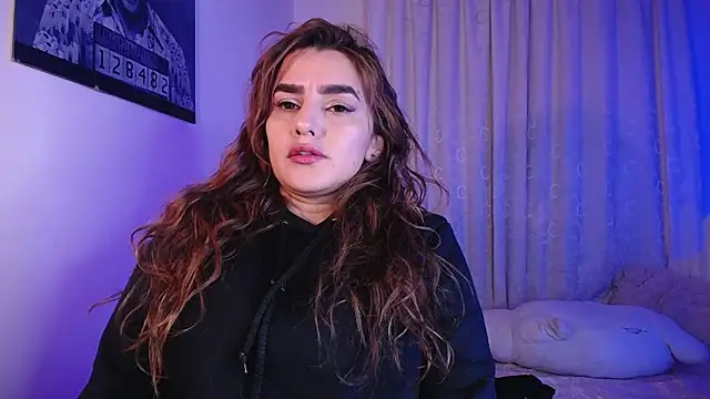 Lu perez online show from March 30, 11:15 pm