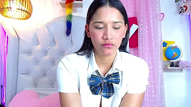 Alison Wiley online show from May 28, 7:39 am