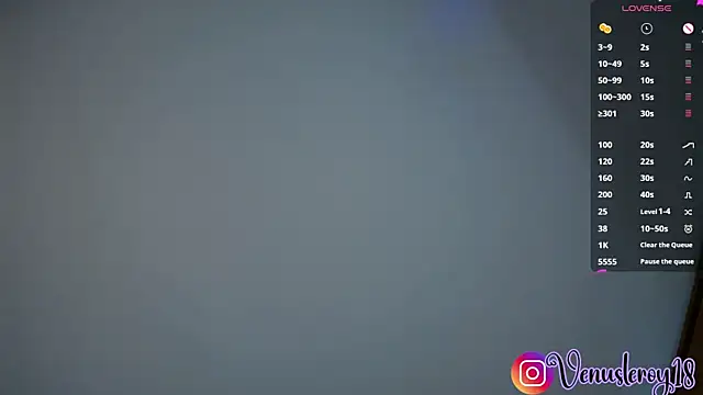 venusleroy  online show from April 5, 9:14 pm