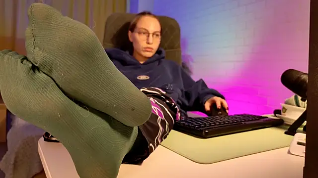 AphexQueen online show from July 29, 9:09 am