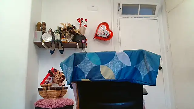 xTALLSEXYBUMx online show from April 14, 8:36 am