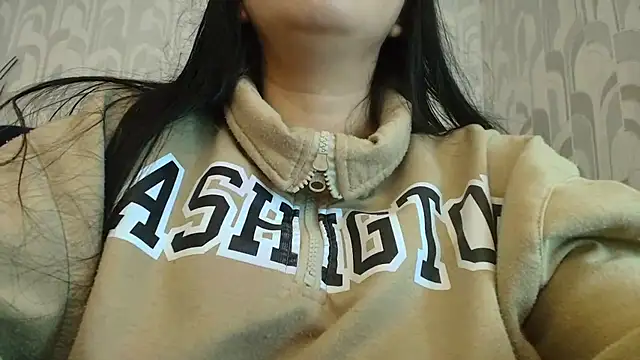 CarolineBrunx online show from March 8, 3:21 am