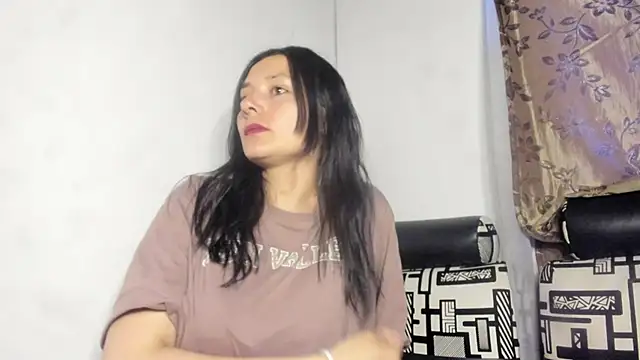 Nathaly love96 online show from June 30, 11:04 pm