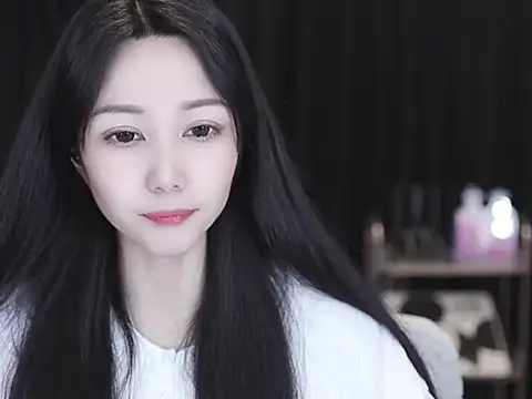 Nuyoah-77 online show from March 6, 6:30 am