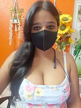 Sony-Model online show from May 31, 10:21 am